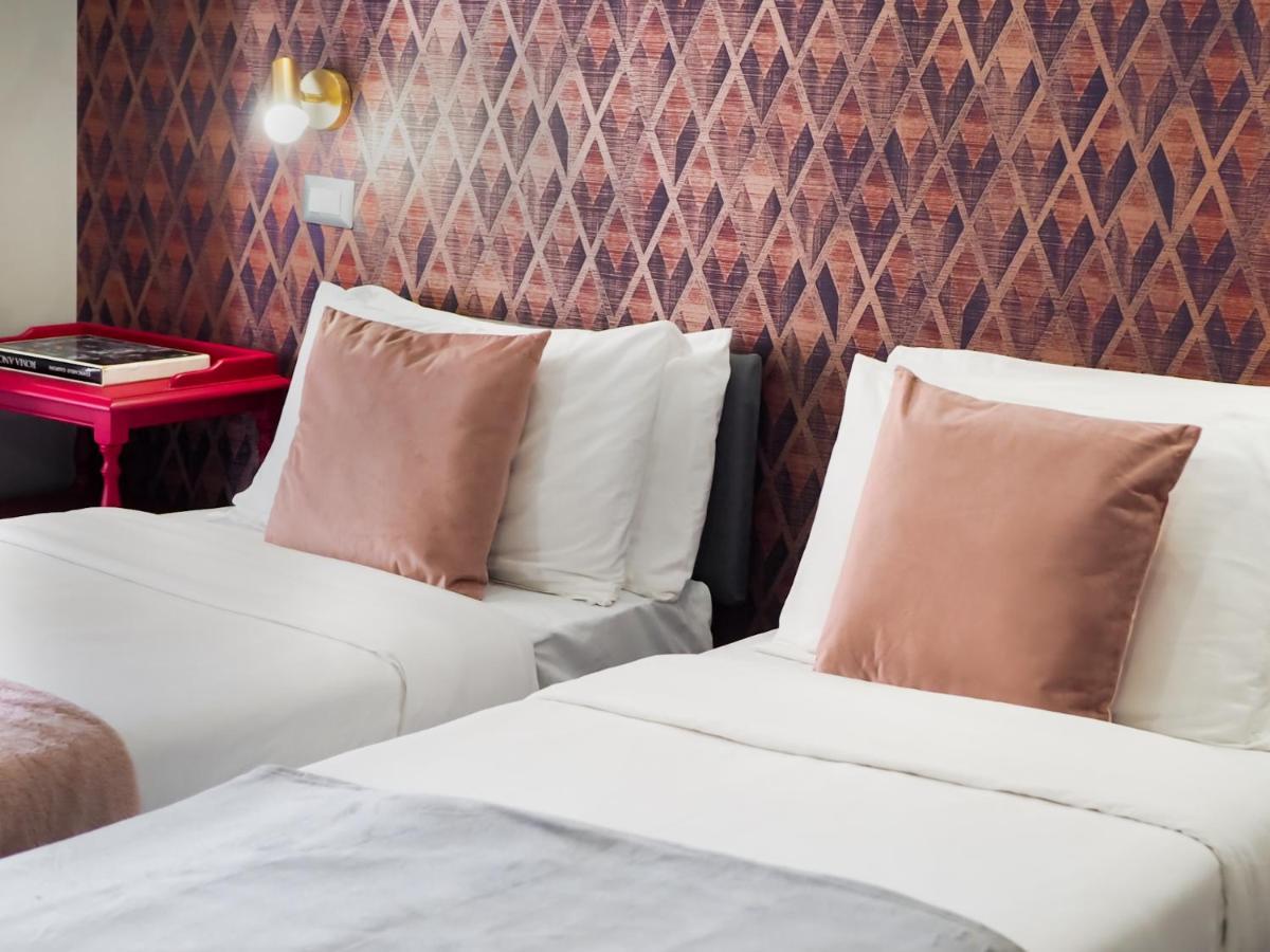 C'Est La Vie Suites Rome Exterior photo